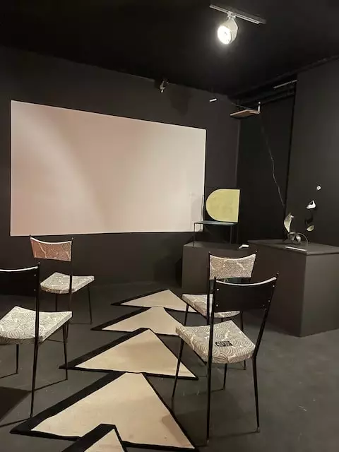 4 chairs