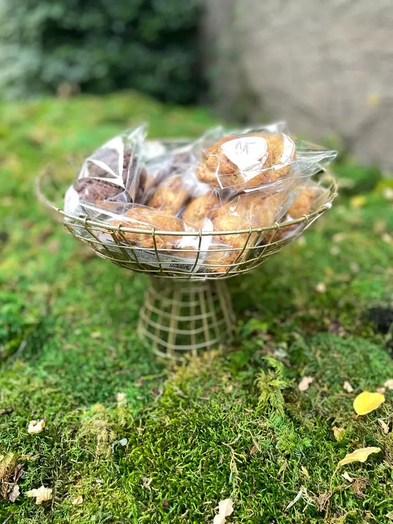 Iron basket by Madam Stoltz
