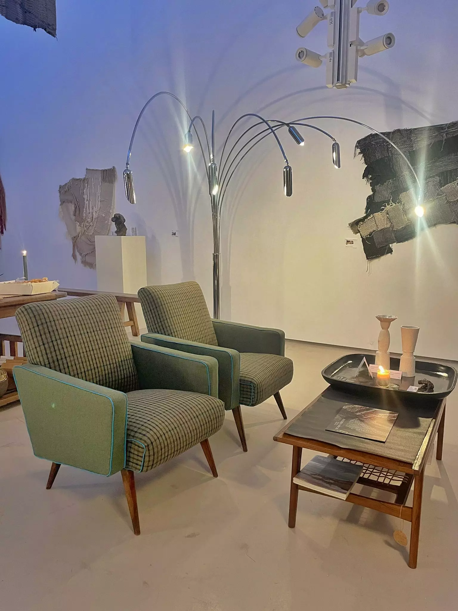 Italian lamp and vintage armchairs